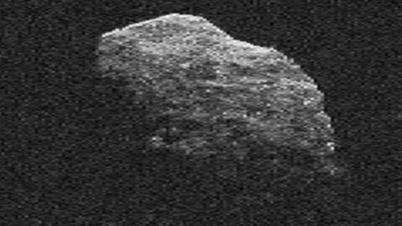 Radar images of an asteroid similar to Apophis